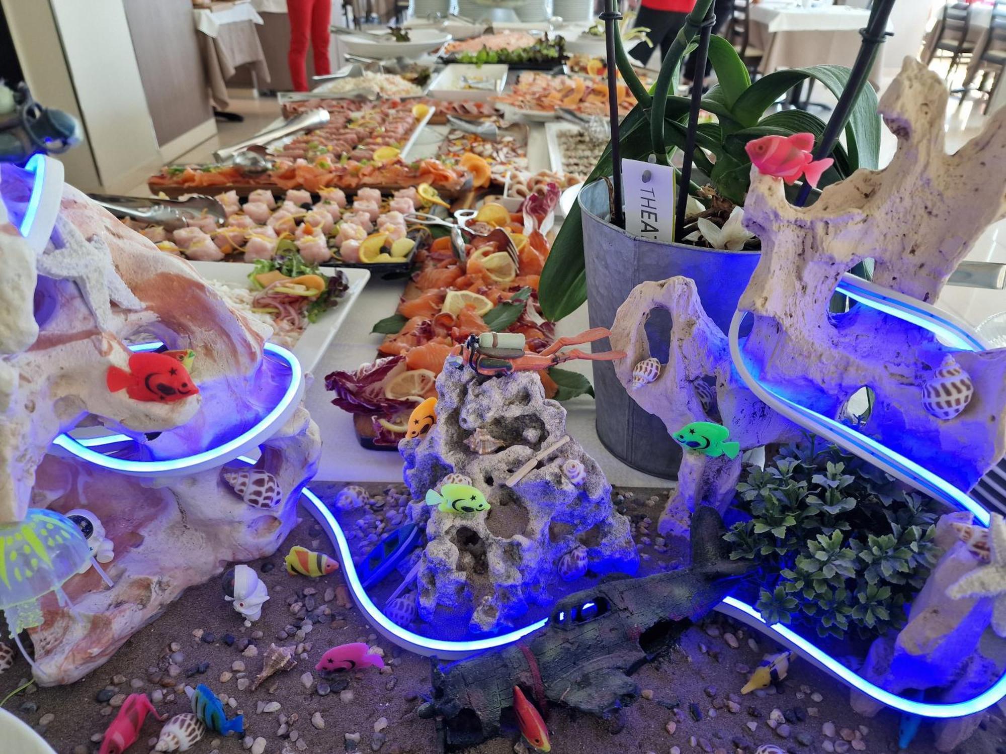 Hotel Napoleon غابيتّشي ماري المظهر الخارجي الصورة